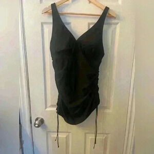 BODYFLIRT one  piece swimsuit tankini style size 10D